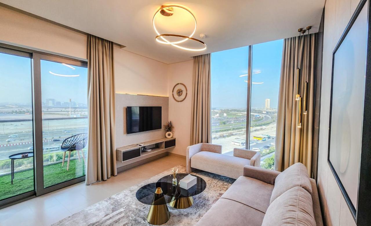 Stay By Latinem Luxury 2Br Holiday Home Cv B601 Near Burj Khalifa دبي المظهر الخارجي الصورة